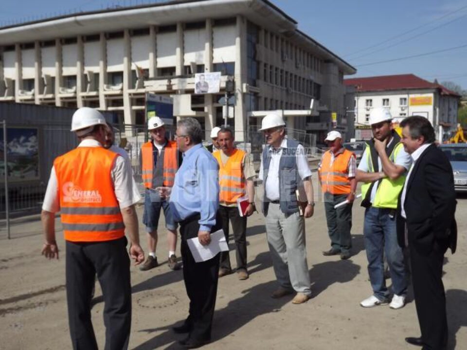 Ion Lungu a verificat lucrările de modernizare a zonei centrale a Sucevei