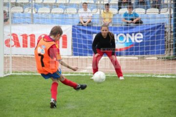 Meciuri la Cupa Hagi Danone 2012