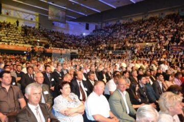Peste 250 de membri ai PD-L Suceava au participat la lansarea candidaților pentru alegerile locale din data de 10 iunie 2012