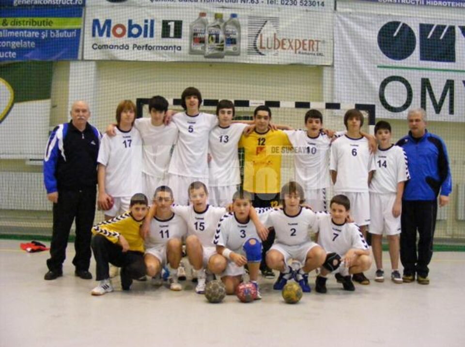 Juniorii III de la LPS Suceava s-au calificat la turneul final
