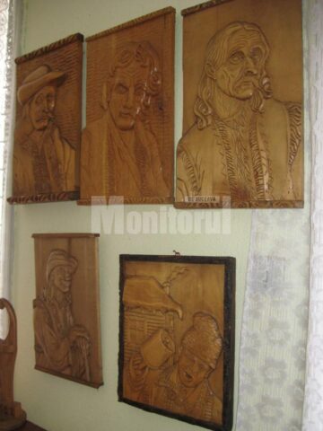 Piese sculptate de Dragoș Olaș