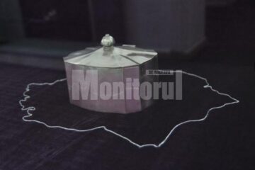Caseta de argint în care a fost păstrată inima Reginei Maria