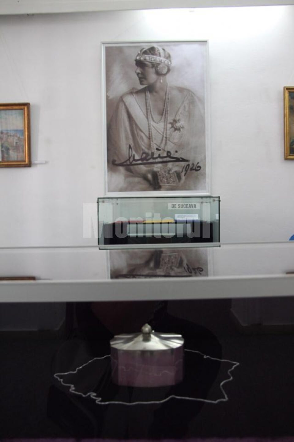 Caseta de argint în care a fost păstrată inima Reginei Maria