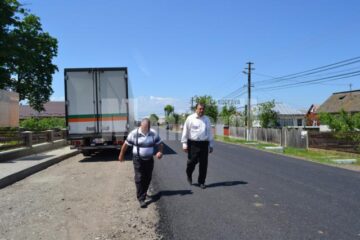 Președintele Consiliului Județean, Gheorghe Flutur a vizitat sâmbătă investițiile din Baia și Bogata