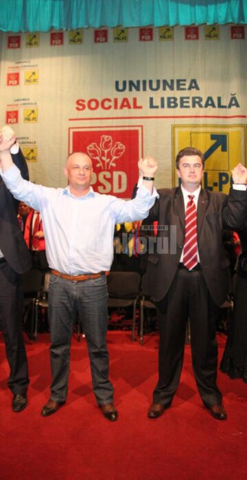 Evenimentele principale ale lansării au fost prezentările candidaturilor celor doi lideri ai USL, Cătălin Nechifor (dreapta) și Alexandru Băișanu (stânga)