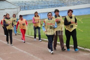 Concursul Marșul factorilor postași la feminin