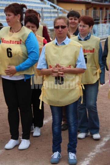 Concursul Marșul factorilor postași la feminin