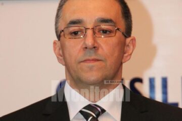 Potrivit prefectului Florin Sinescu, contractul pentru tipărirea buletinelor de vot a fost încheiat luni, între Instituția Prefectului - județul Suceava și societatea Tipo-Lidana SRL
