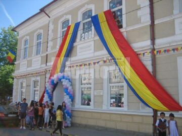 200 de ani de educatie la Gura Humorului