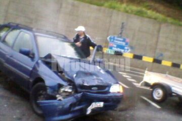Mașinile implicate în accident