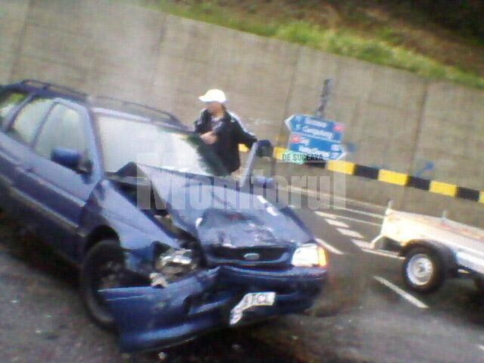 Mașinile implicate în accident