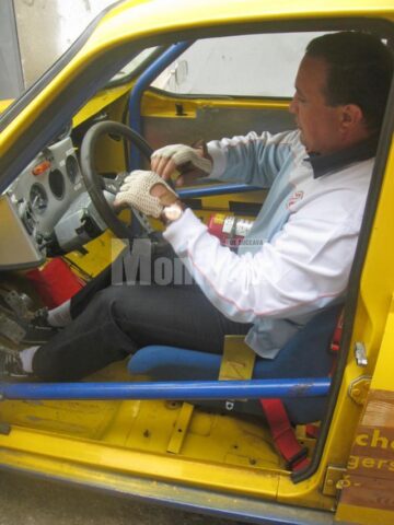 Mașina de curse Renault 12 Gordini - fabricată în 1973