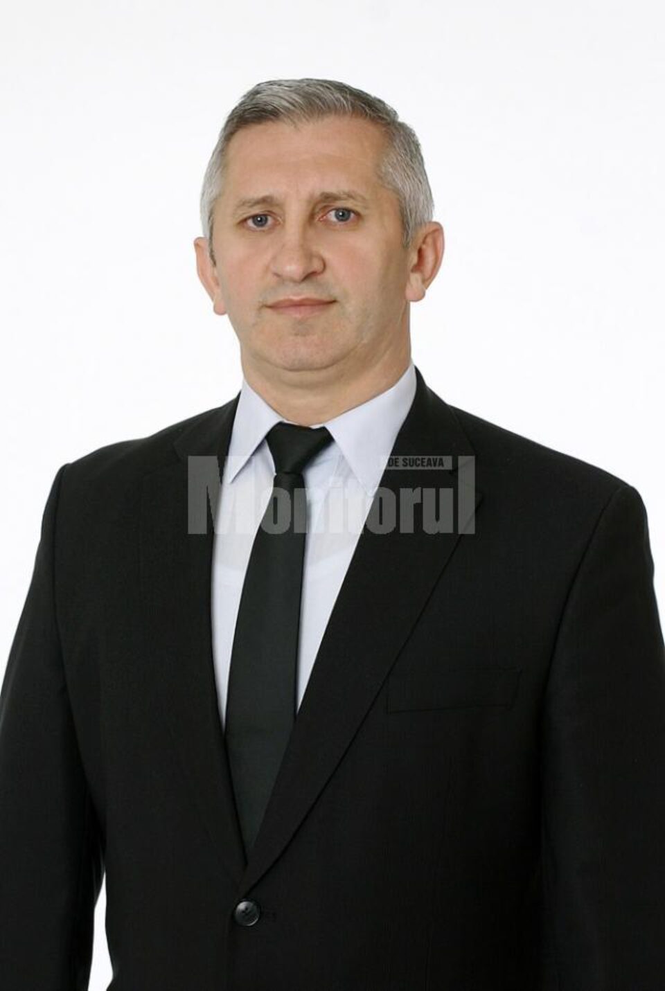 Vasile Iliuț: Nu poți să spui că ești oraș, dacă nu ai străzi asfaltate și betonate sau dacă nu ai parcări amenajate