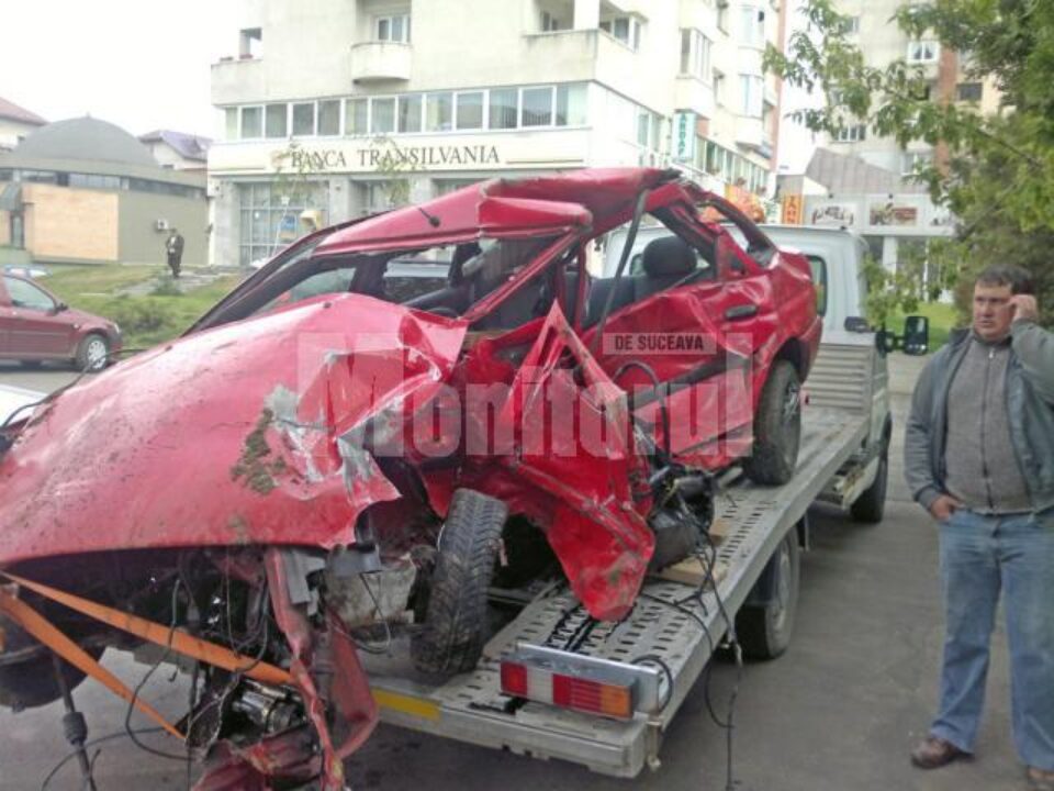 Două tinere moarte și încă cinci răniți, după un groaznic accident rutier