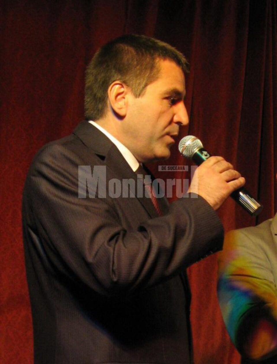 Primarul Adrian Popoiu