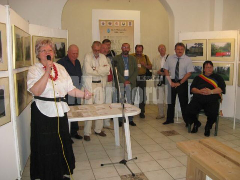 În perioada 13 - 15 iulie va avea loc cea de-a XXII-a ediție a Festivalului Internațional de Caricatură și Literatură Umoristică „Umor la Gura Humorului” În perioada 13 - 15 iulie va avea loc cea de-a XXII-a ediție a Festivalului Internațional de Caricatură și Literatură Umoristică „Umor la Gura Humorului”