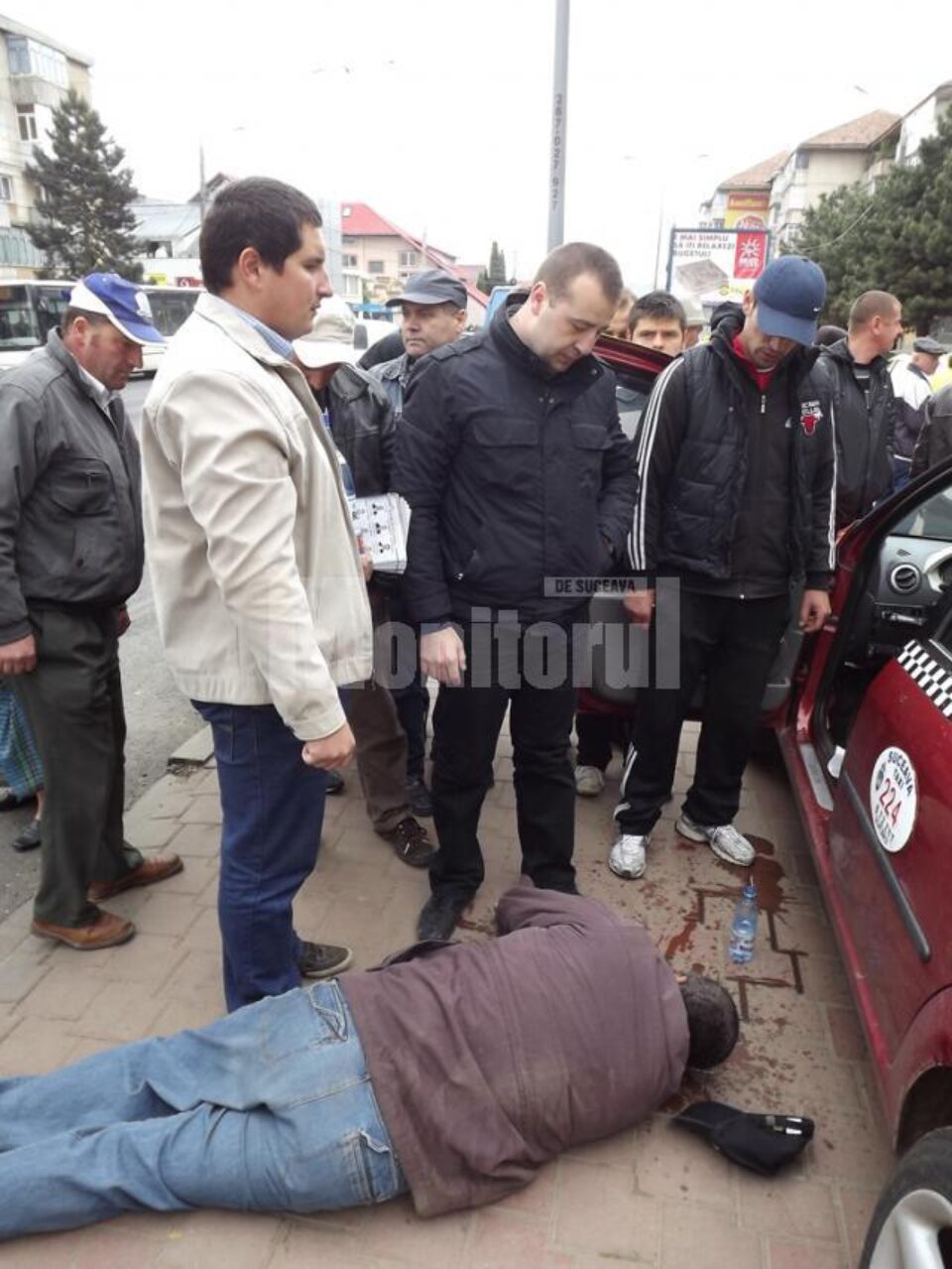 Lucian Harșovschi i-a acordat bărbatului căzut primul ajutor, până la venirea celor de la Salvare
