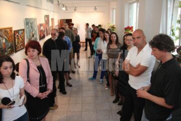 Expoziția de artă plastică „Erotica” rămâne deschisă până pe data de 30 mai