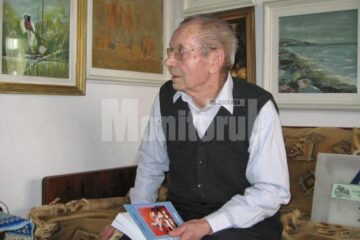 Dramaturgul George L. Ostafi