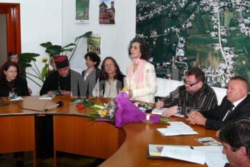 Artista Suzana Fântânariu a primit titlul de Cetățean de onoare al comunei Baia
