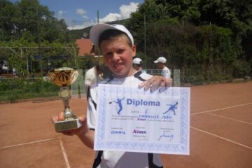 Ioan Marincuța, un tânăr tenisman care promite