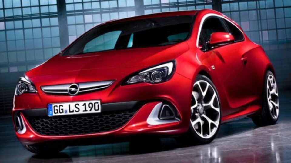 Opel Astra OPC dispune de un motor cu un cuplu impresionant