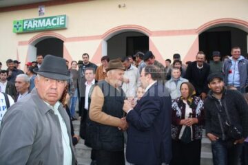 Oamenii din Todirești și-au adus aminte că Flutur nu i-a lăsat la greu