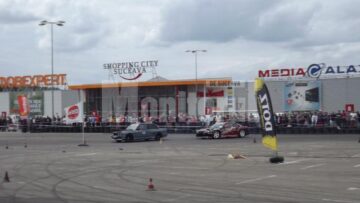 Spectacol total oferit de piloții de drift la Suceava