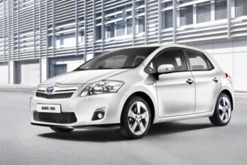 Toyota Auris HSD, compact și prietenos cu mediul