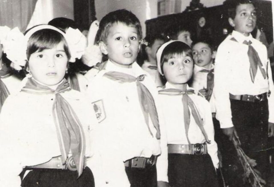 „În cinstea Congresului” „În cinstea Congresului”