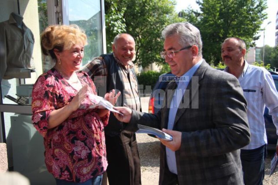 Ion Lungu a fost întâmpinat cu bucurie de locuitorii din Obcini