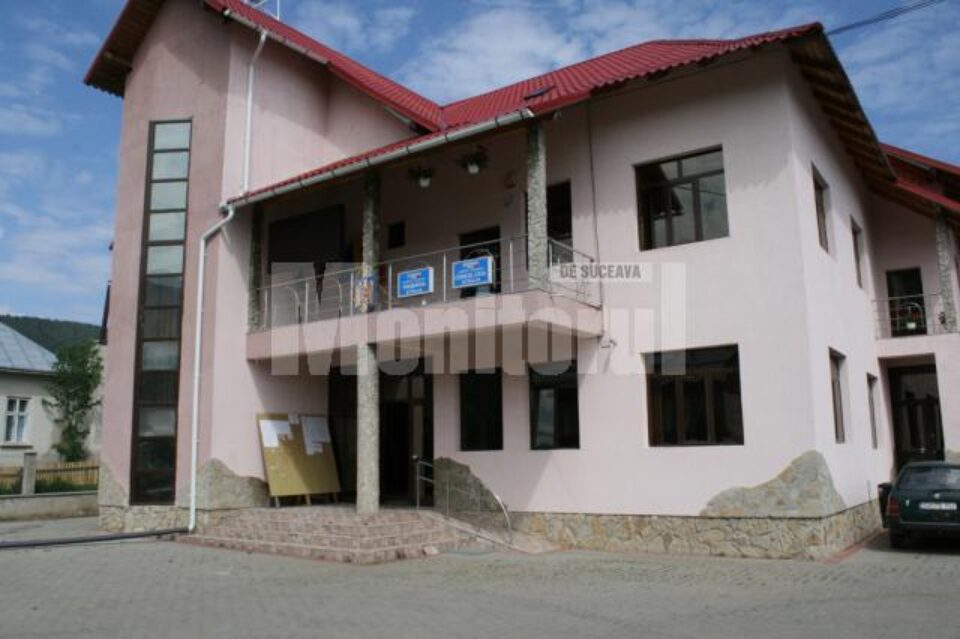 Noul sediu al Primăriei Straja