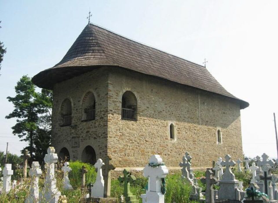 Biserica din Părhăuți - 490 de ani