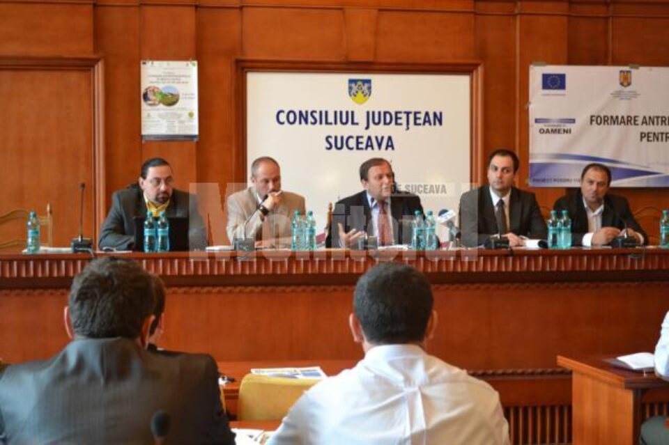 Flutur i-a încurajat pe sucevenii din mediul rural să depună proiecte pentru servicii neagricole