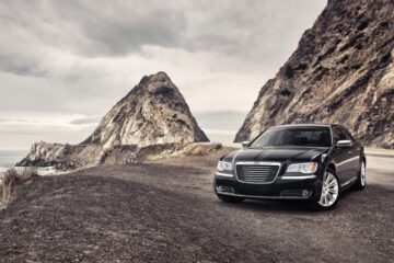 Chrysler 300 creat în stil pur american