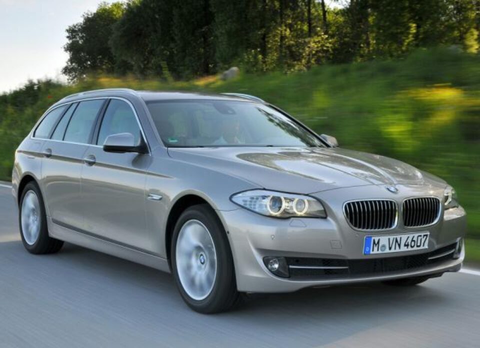 BMW Seria 5 Touring, un mix sportivitate și versatilitate