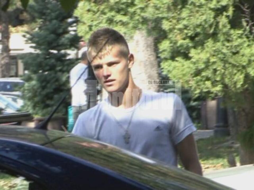 Arestat pentru trafic de minore, Gabriel Badale a mărturisit din spatele gratiilor că tatăl său a fost ucis acum 13 ani Arestat pentru trafic de minore, Gabriel Badale a mărturisit din spatele gratiilor că tatăl său a fost ucis acum 13 ani