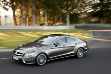 Mercedes aduce un nou etalon al sportivelor de lux: CLS 63 AMG