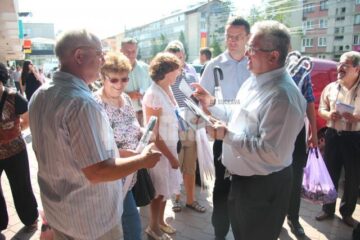 Ion Lungu s-a întâlnit cu alegatorii în zona Magazinului Bucovina