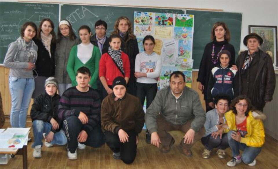 „Cartea – fereastră spre lume”