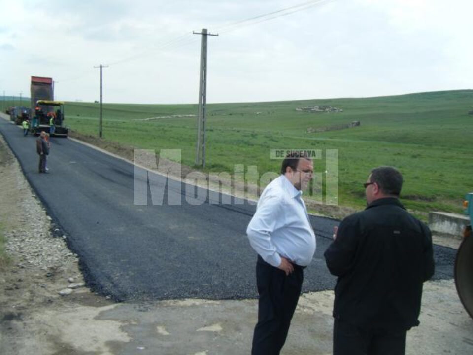 Au fost finalizate lucrările de modernizare a trei drumuri județene