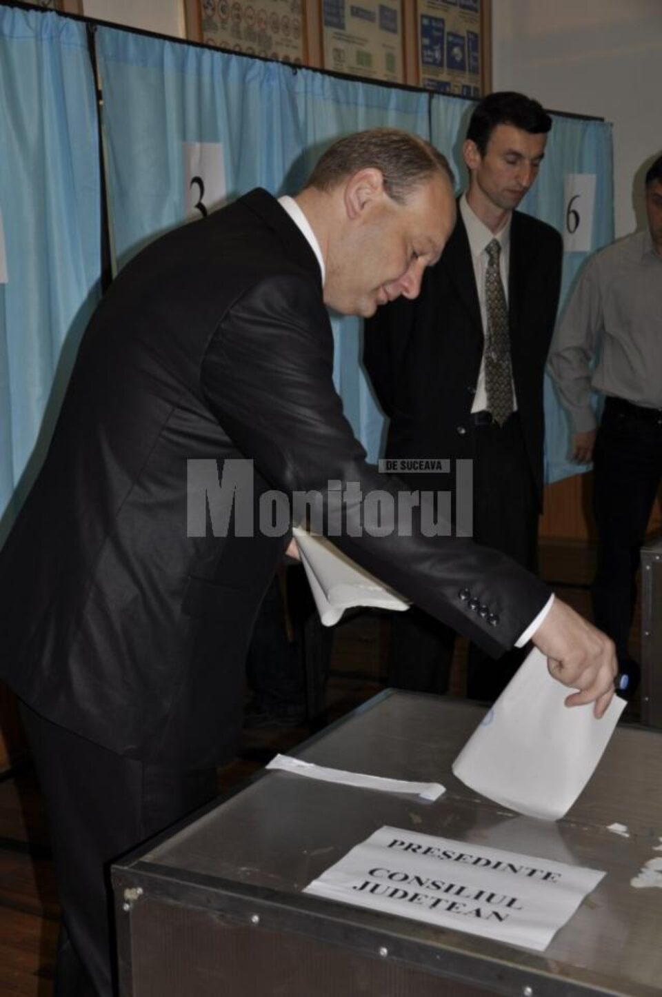 Ovidiu Donțu la vot
