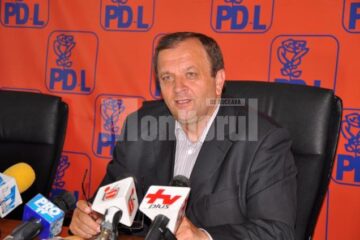 Flutur: Trebuie să luăm ca atare mesajul electoratului, pe care îl respectăm
