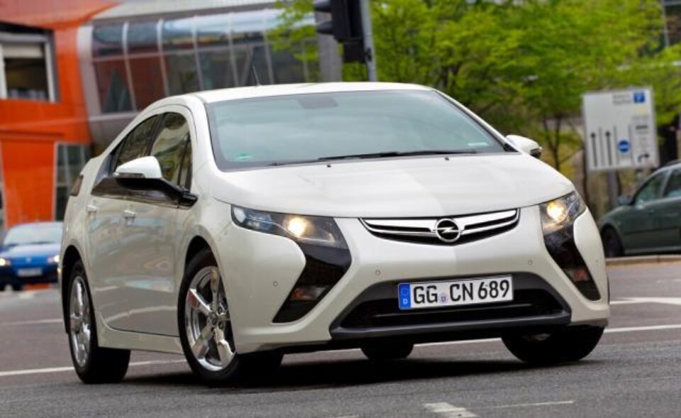 Opel Ampera