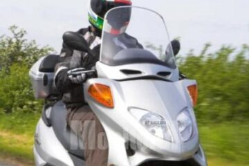 Motoscuterist de 68 de ani, accidentat grav de un șofer care l-a ignorat în trafic