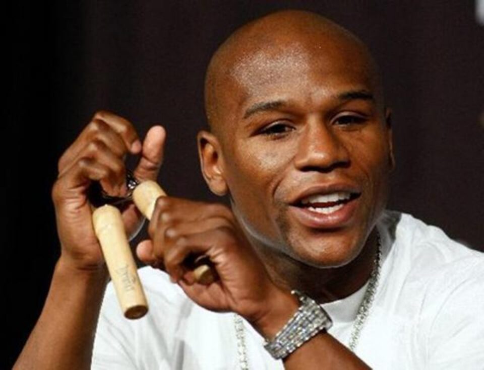 Floyd Mayweather, cel mai bine plătit sportiv al planetei
