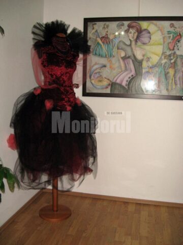 Secvențe din expoziția Absolvent Art 2012