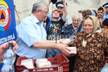Primarul Ion Lungu a împărțit sarmale pelerinilor