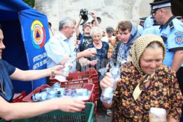 Primarul Ion Lungu a împărțit sarmale pelerinilor