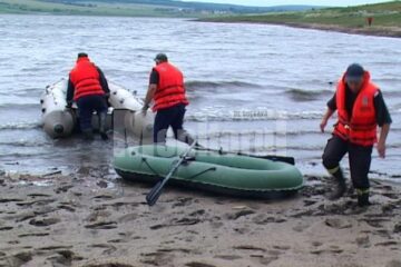 La fața locului s-a deplasat un echipaj SMURD și pompierii de la Detașamentul Suceava